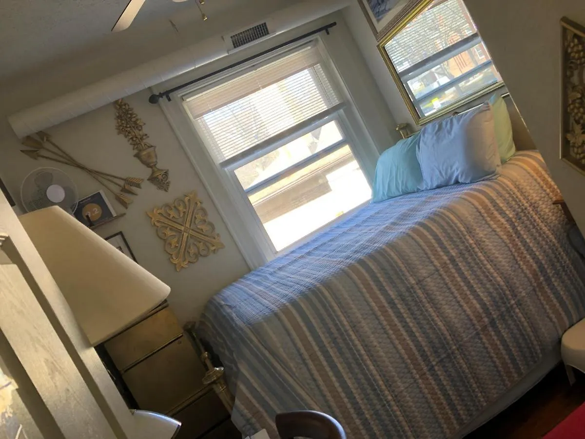 Highland Park Pittsburgh Apartment