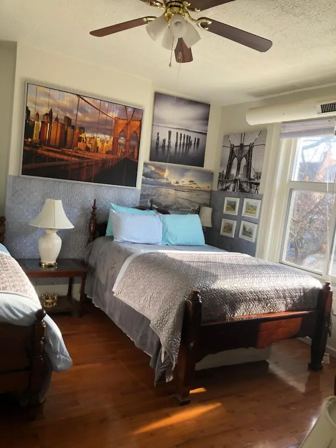 Highland Park Pittsburgh Apartment