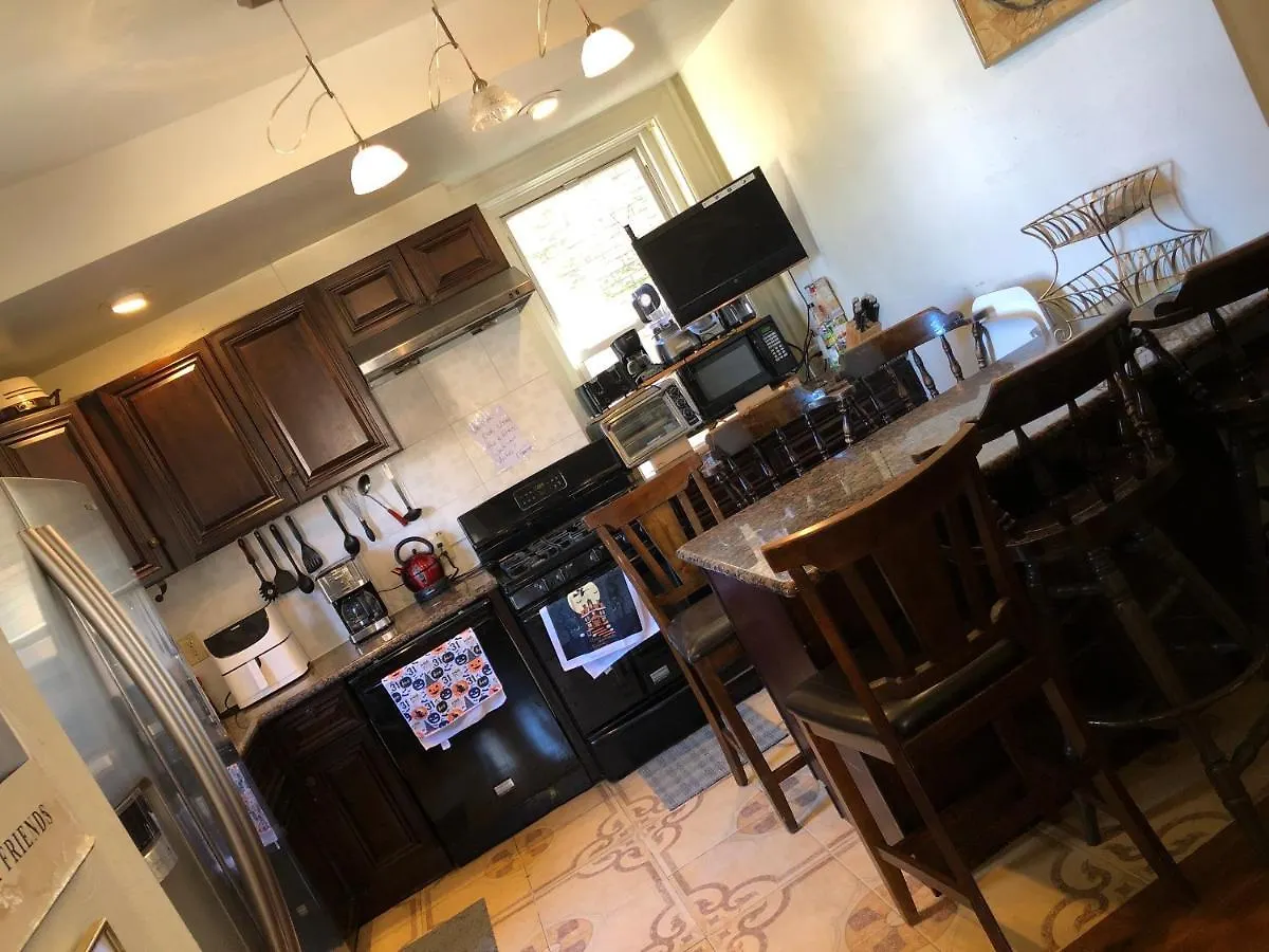 Highland Park Pittsburgh Apartment United States