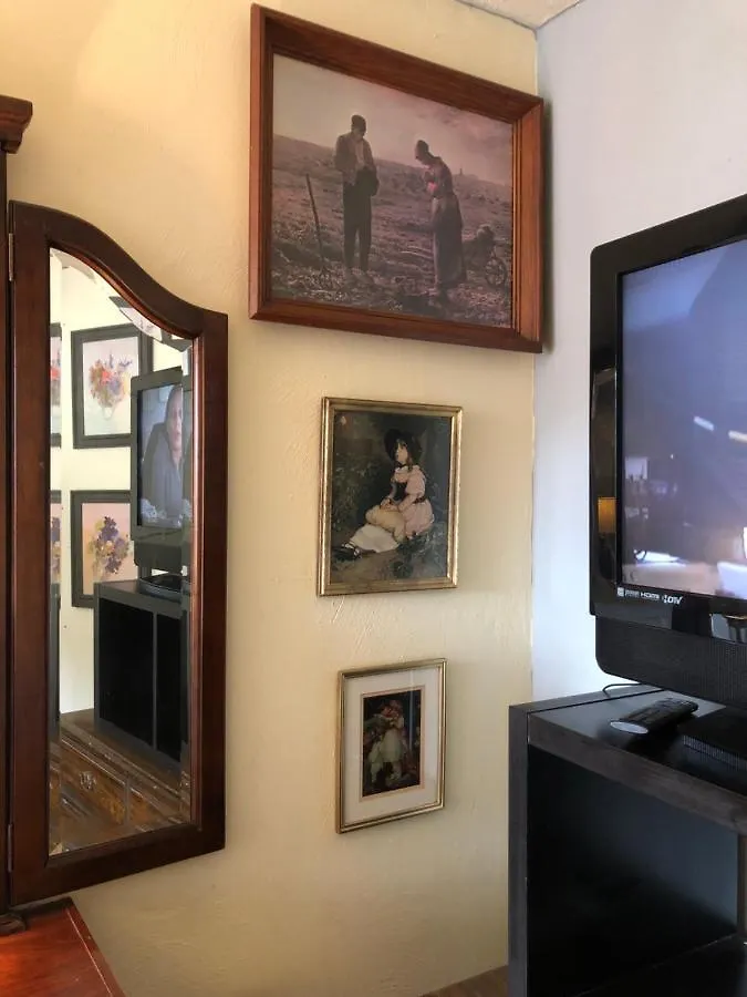 Highland Park Pittsburgh Apartment