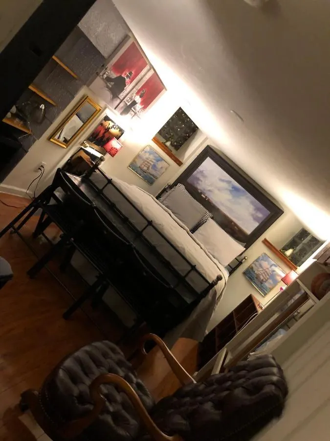 Highland Park Pittsburgh Apartment United States